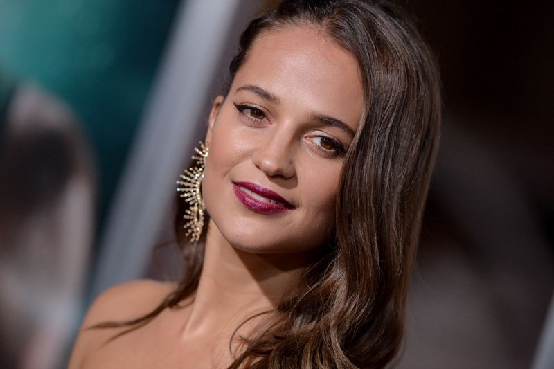 Alicia Vikander: Πώς απέκτησε το σώμα της Lara Croft;
