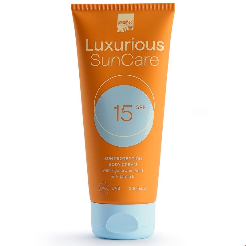 Συσκευασία του προϊόντος Luxurious SunCare Body Cream SPF15 της InterMed.