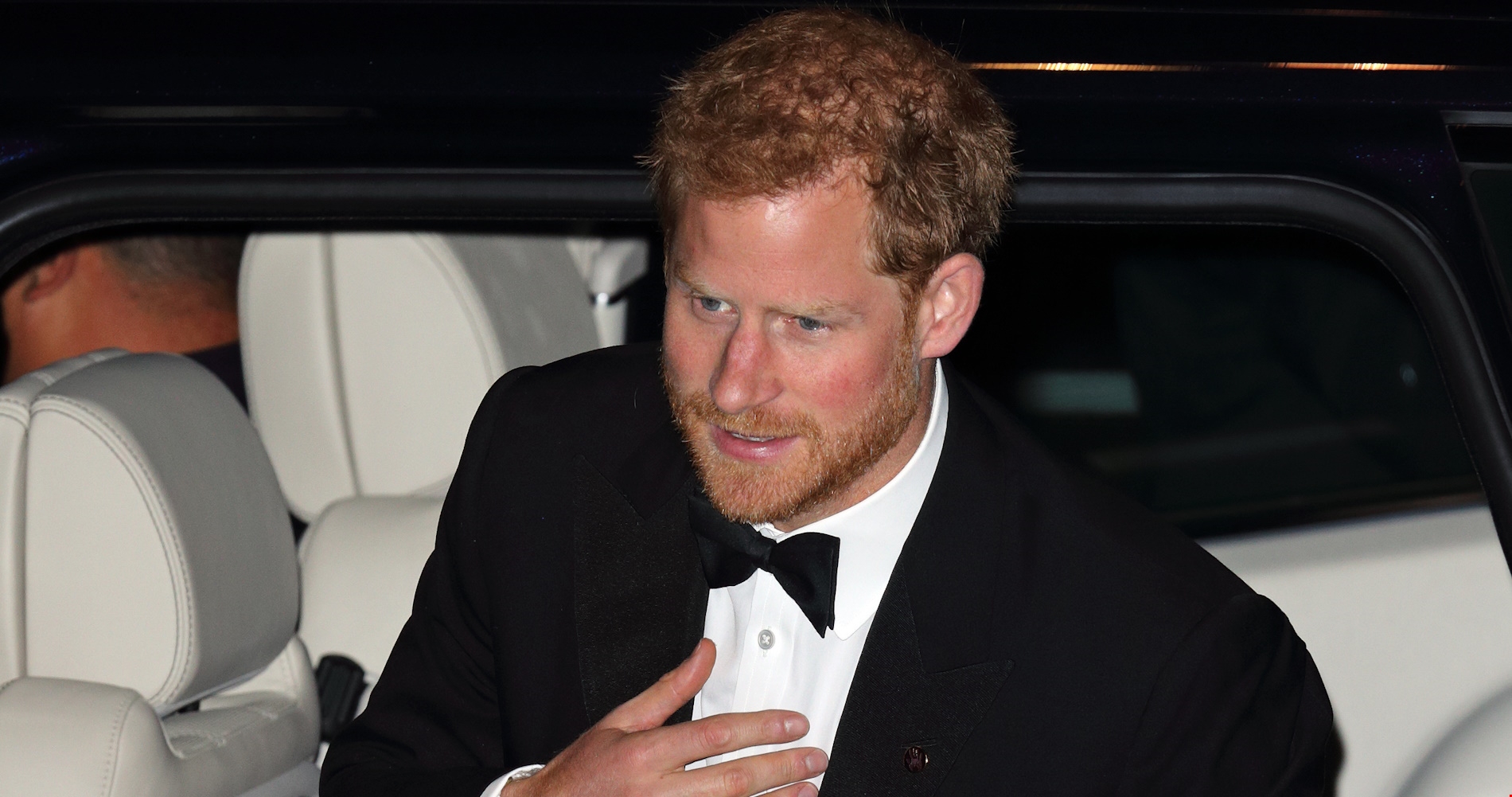 Πρίγκιπας Harry | Στο ίδιο event με τον John Travolta 40 χρόνια μετά τον θρυλικό χορό του σταρ με τη Lady Di