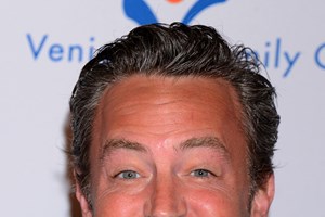 Γιατί το καστ των Friends δεν έχει ακόμη αντιδράσει στον θάνατο του Matthew Perry; - εικόνα 1
