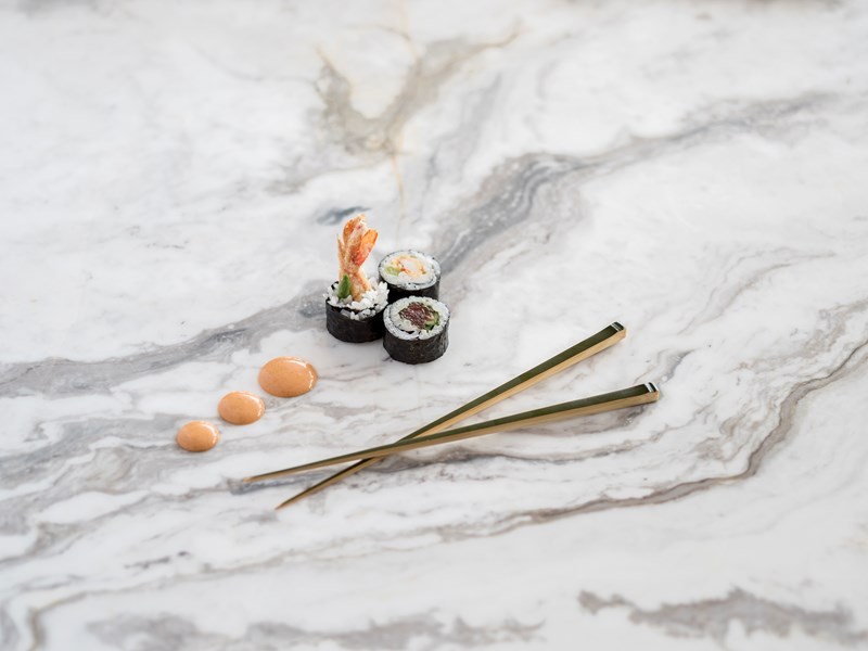 Nice n Easy Seaside: Ζήσε τα πιο ειδυλλιακά καλοκαιρινά βράδια στην Astir Beach