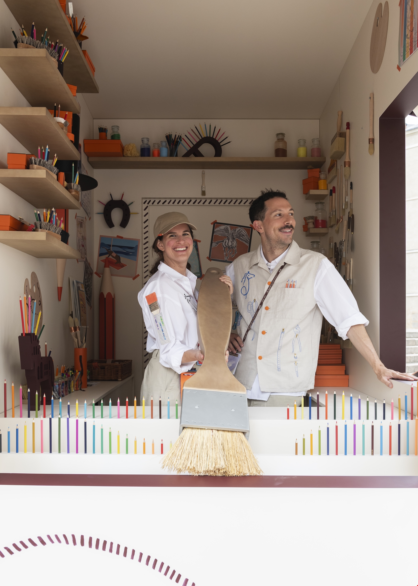 Art Athina 2025 | Η Hermès δημιουργεί ένα υπαίθριο εργαστήριο σκίτσου και ζωγραφικής στην αλέα του Ζαππείου