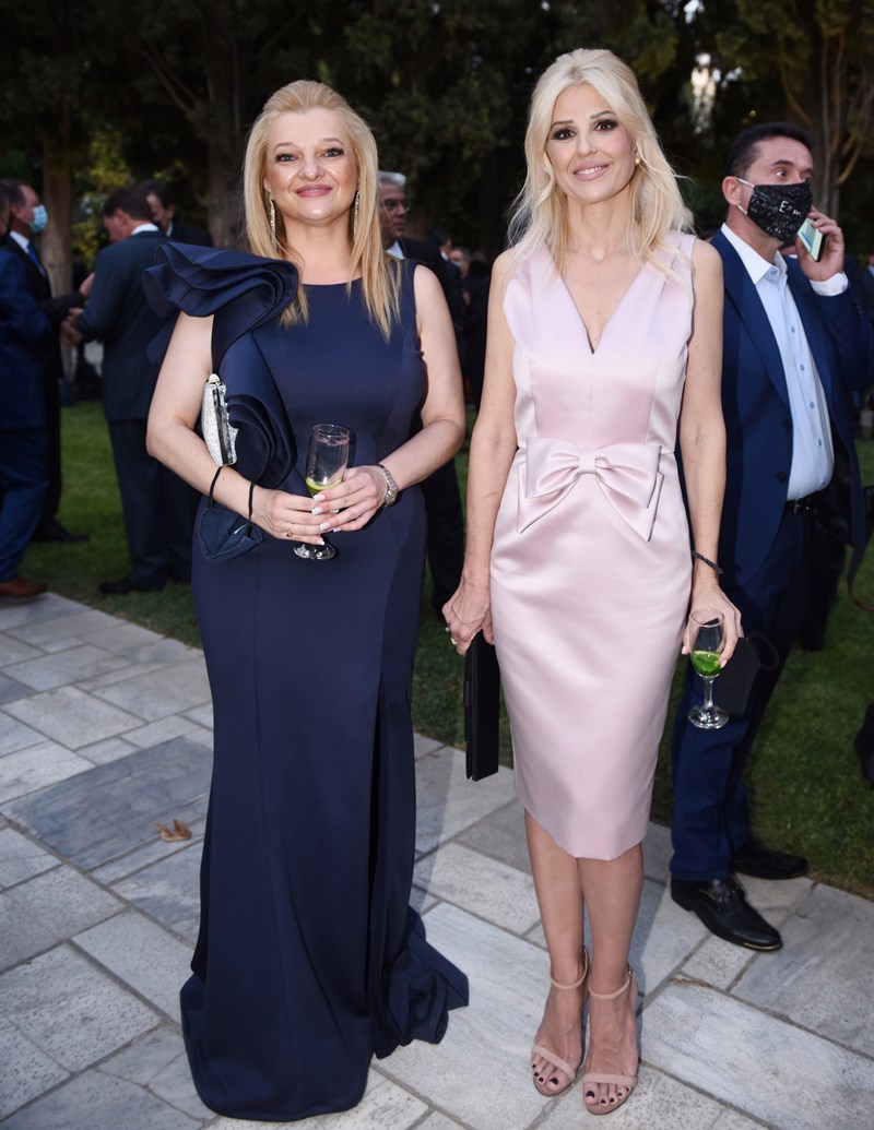 Έλενα Ράπτη