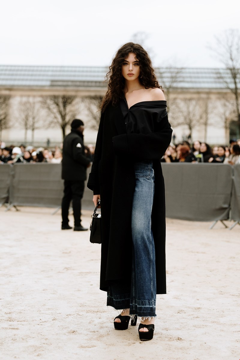 Paris str F24