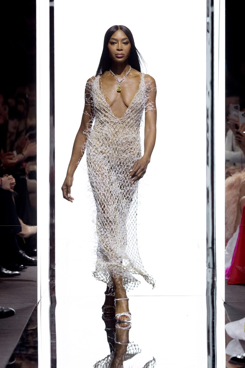 Chopard ART Evening - Fashion Show - Naomi Campbell