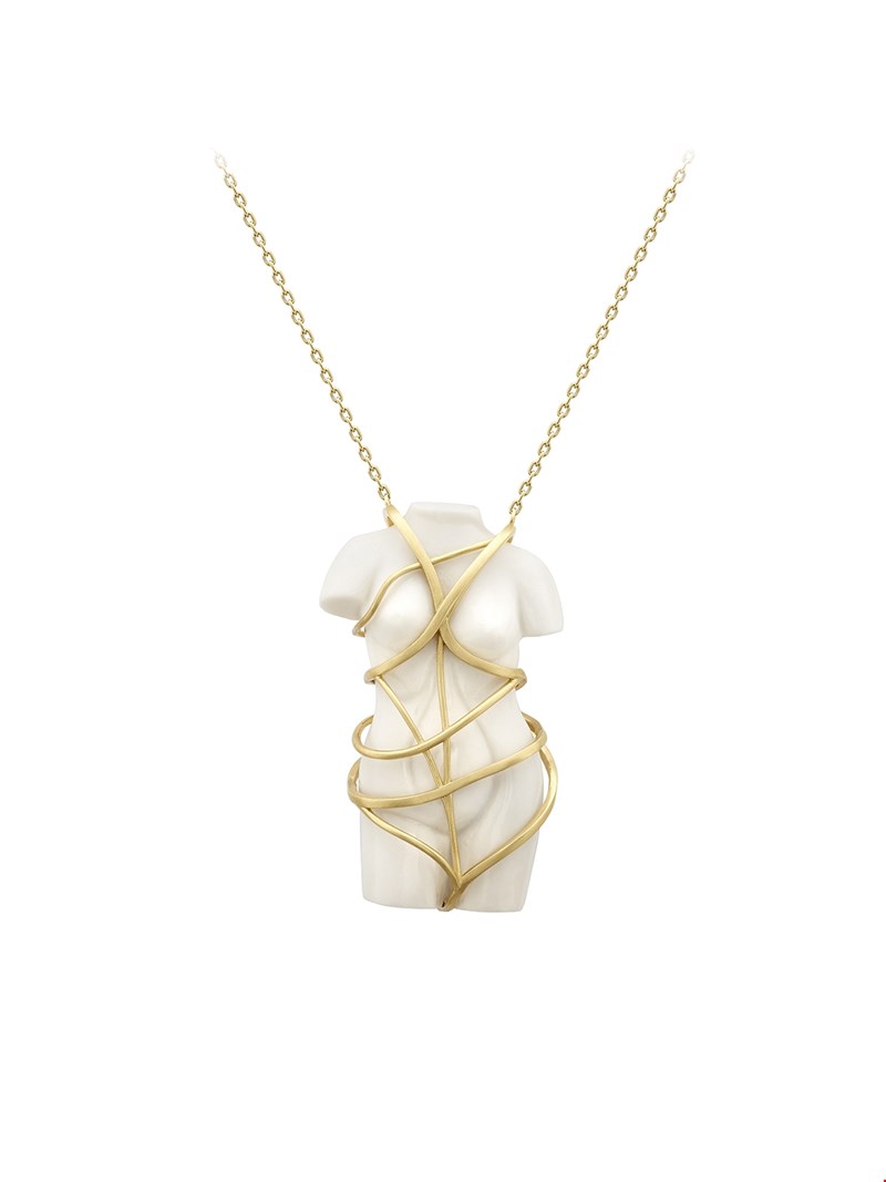 White Venus Necklace |