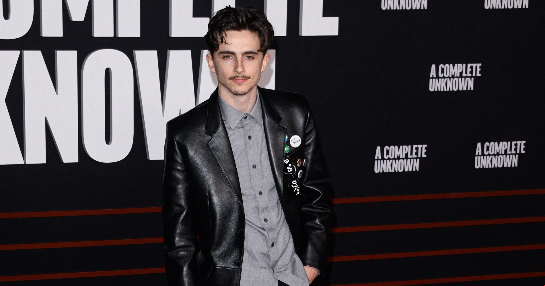 Timothée Chalamet | Αγνώριστος στην τελευταία του δημόσια εμφάνιση - Η μεγάλη αλλαγή στην εικόνα του - εικόνα 1