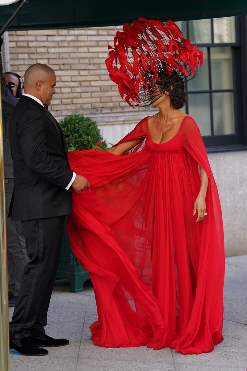 Nicole Ari Parker - And Just Like That