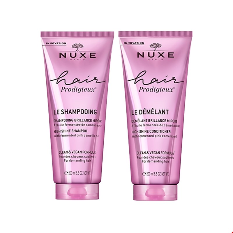 Τα μαλλιά αποκτούν εκθαμβωτική λάμψη με αυτή τη σειρά περιποίησης.