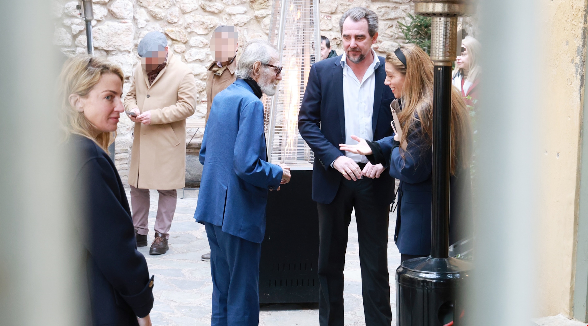 Κωνσταντίνος Αλέξιος Ντε Γκρες | Ποιος είναι ο πρωτότοκος γιος του Παύλου και κουμπάρος του Νικόλαου και της Χρυσής Βαρδινογιάννη - εικόνα 2