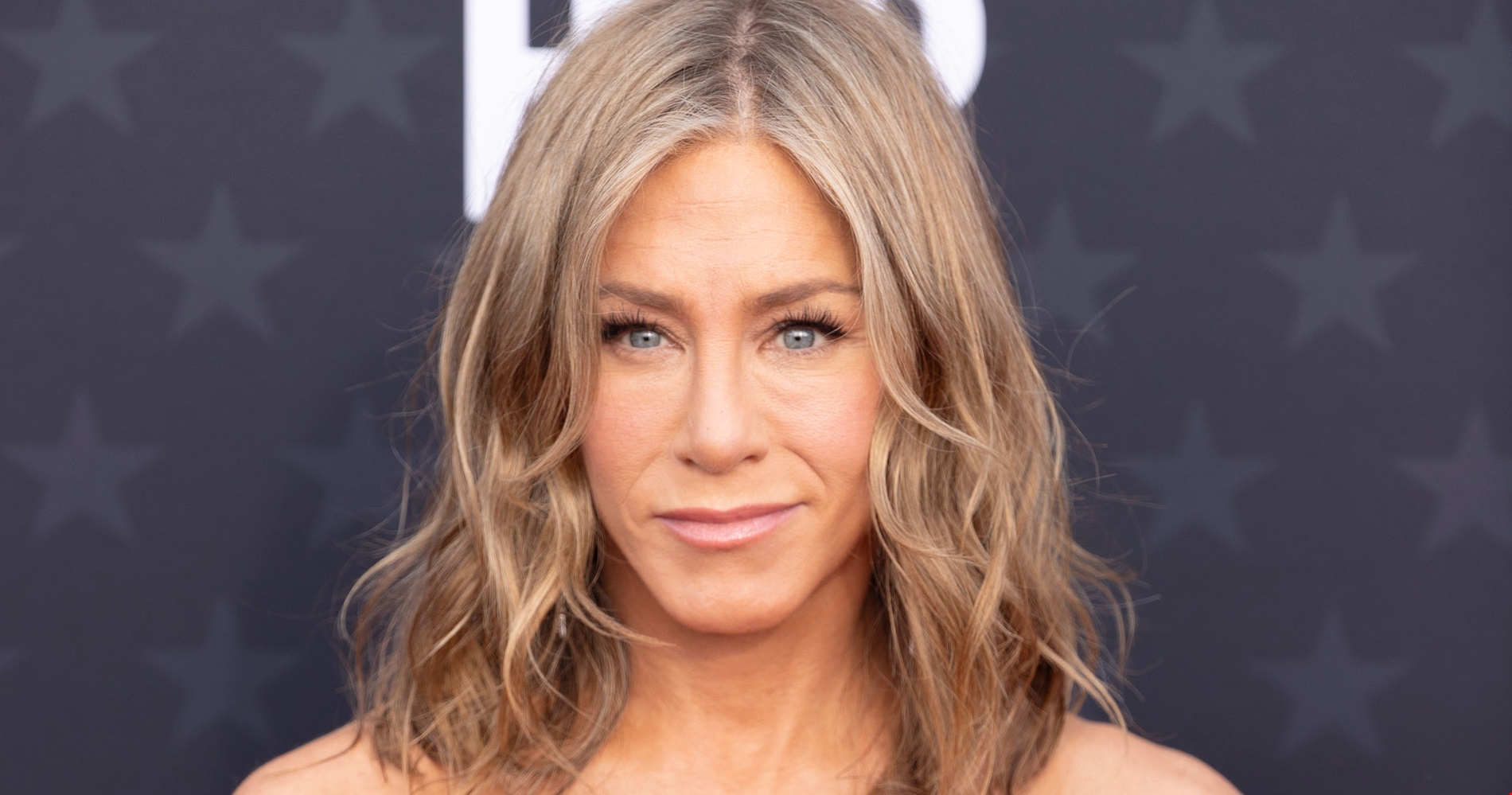 Brad Pitt | Τι πραγματικά πιστεύει για τη νέα σχέση της Jennifer Aniston με τον υπνοθεραπευτή Jim Curtis - εικόνα 1