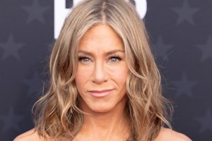 Brad Pitt | Τι πραγματικά πιστεύει για τη νέα σχέση της Jennifer Aniston με τον υπνοθεραπευτή Jim Curtis - εικόνα 1