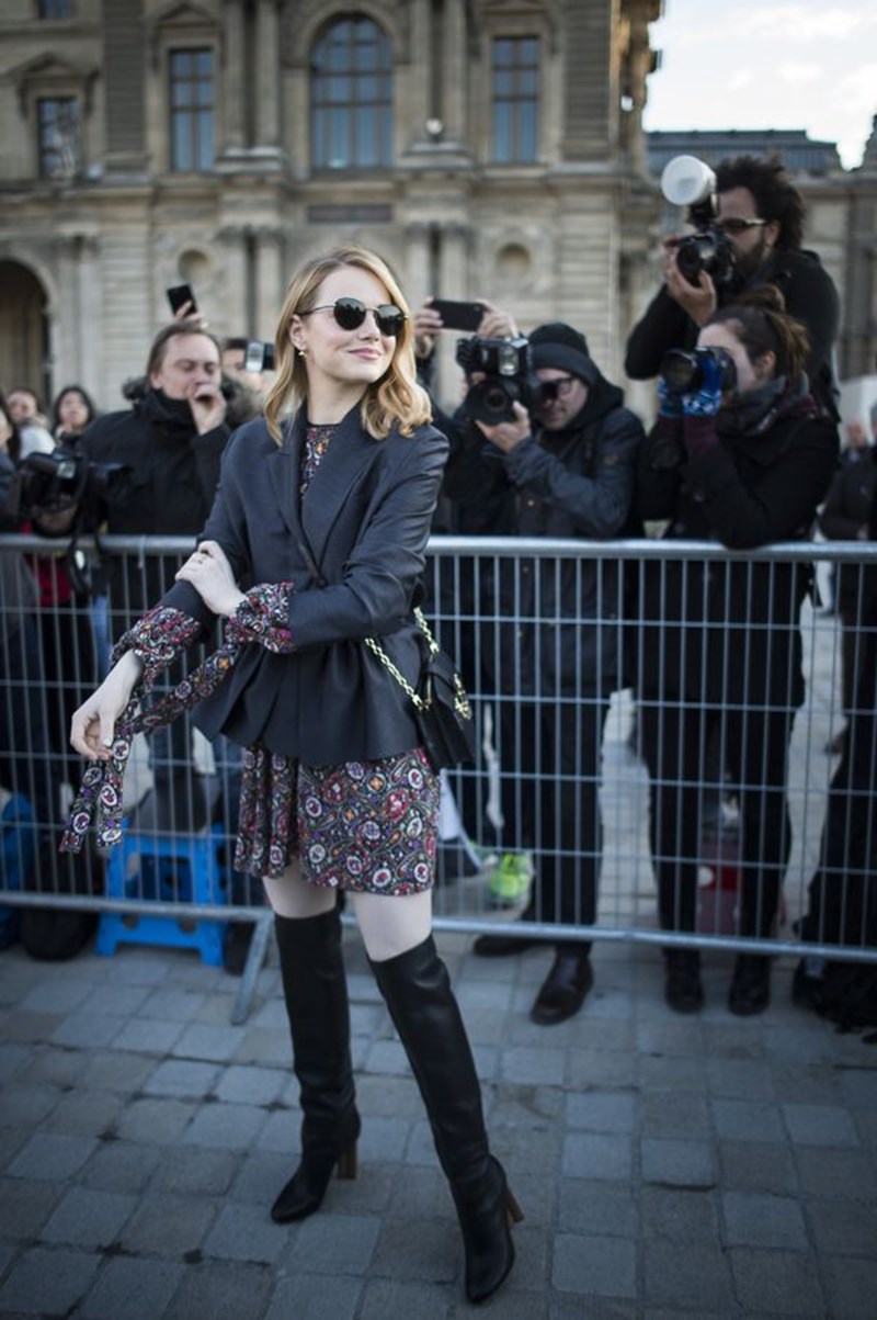 Sienna Miller- Emma Stone: Οι εμφανίσεις που μπορείς να αντιγράψεις πανεύκολα