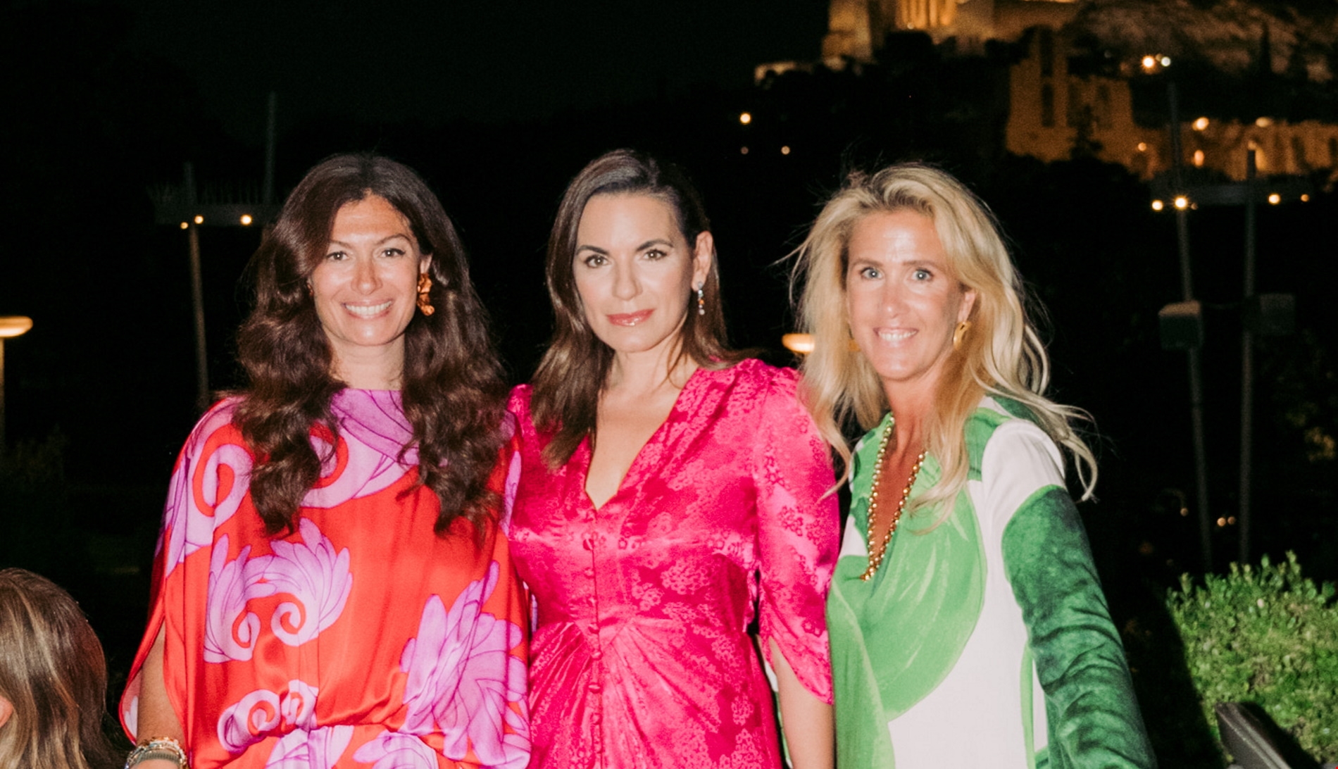 Ιστορική φωτογραφία | Ο πατέρας της σχεδιάστριας Themis Z ήταν ιδιοκτήτης του θρυλικού 9+9 στο Παγκράτι - εικόνα 1