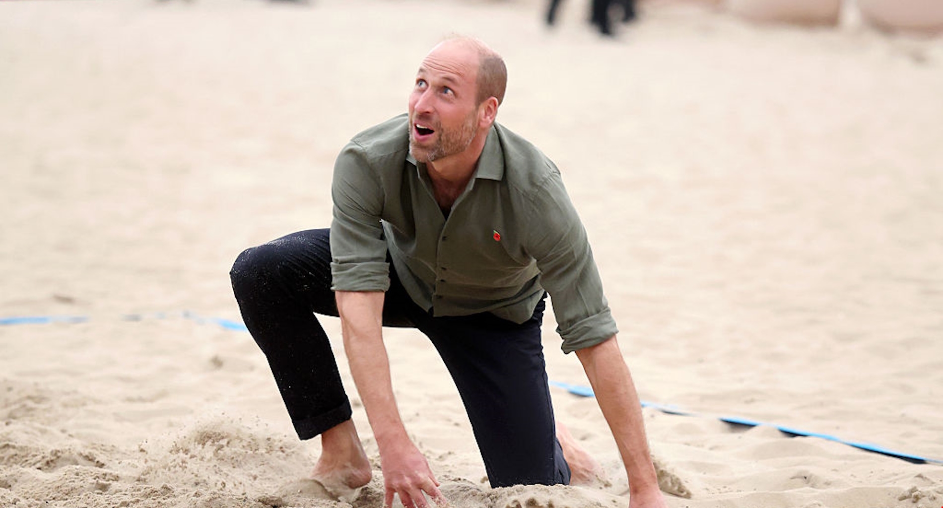 Ξυπόλυτος πρίγκιπας ο William | Τα χλευαστικά σχόλια μετά από αγώνα beach volley στη Βραζιλία