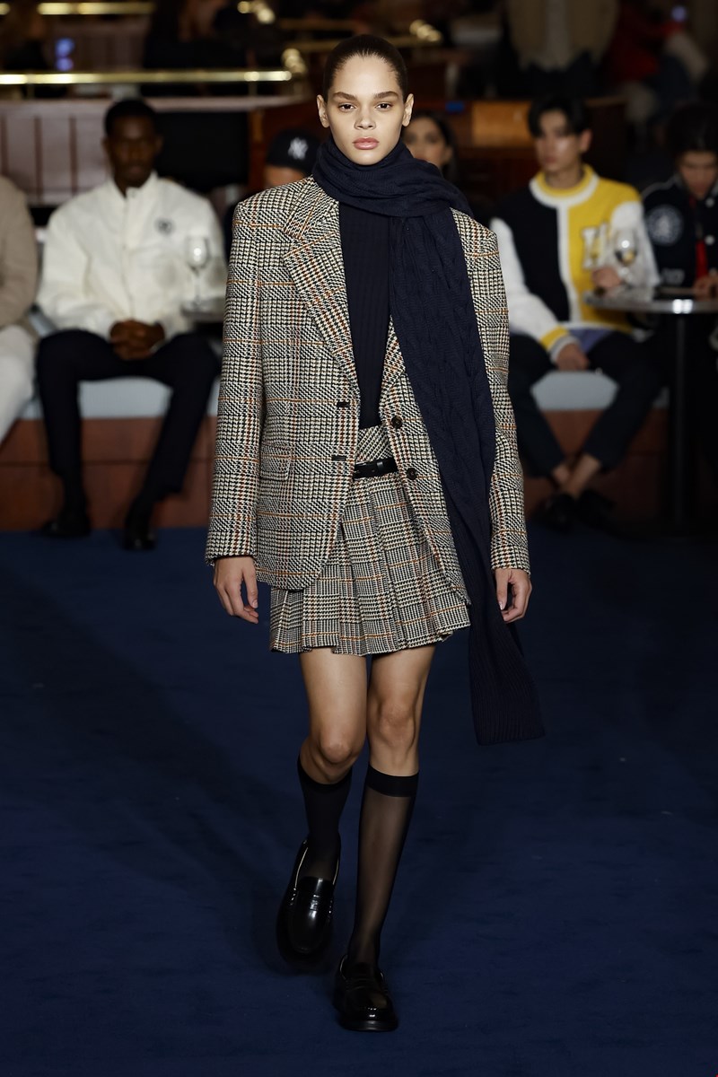 Tommy Hilfiger