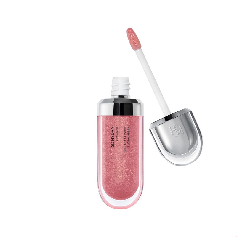 To lip gloss που κολακεύει και φωτίζει τα χείλη