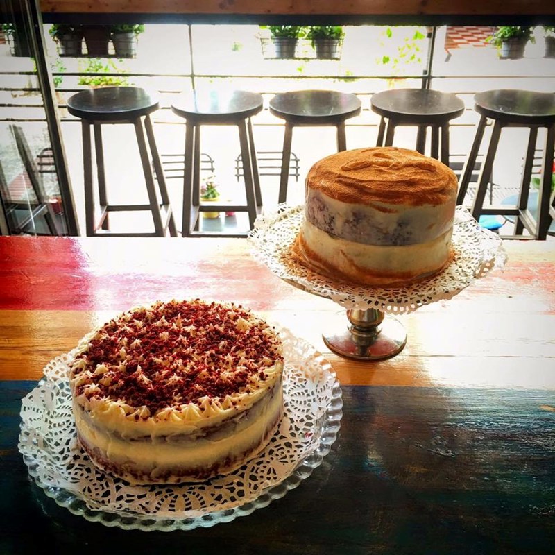 red_velvet_and_carrot_cake