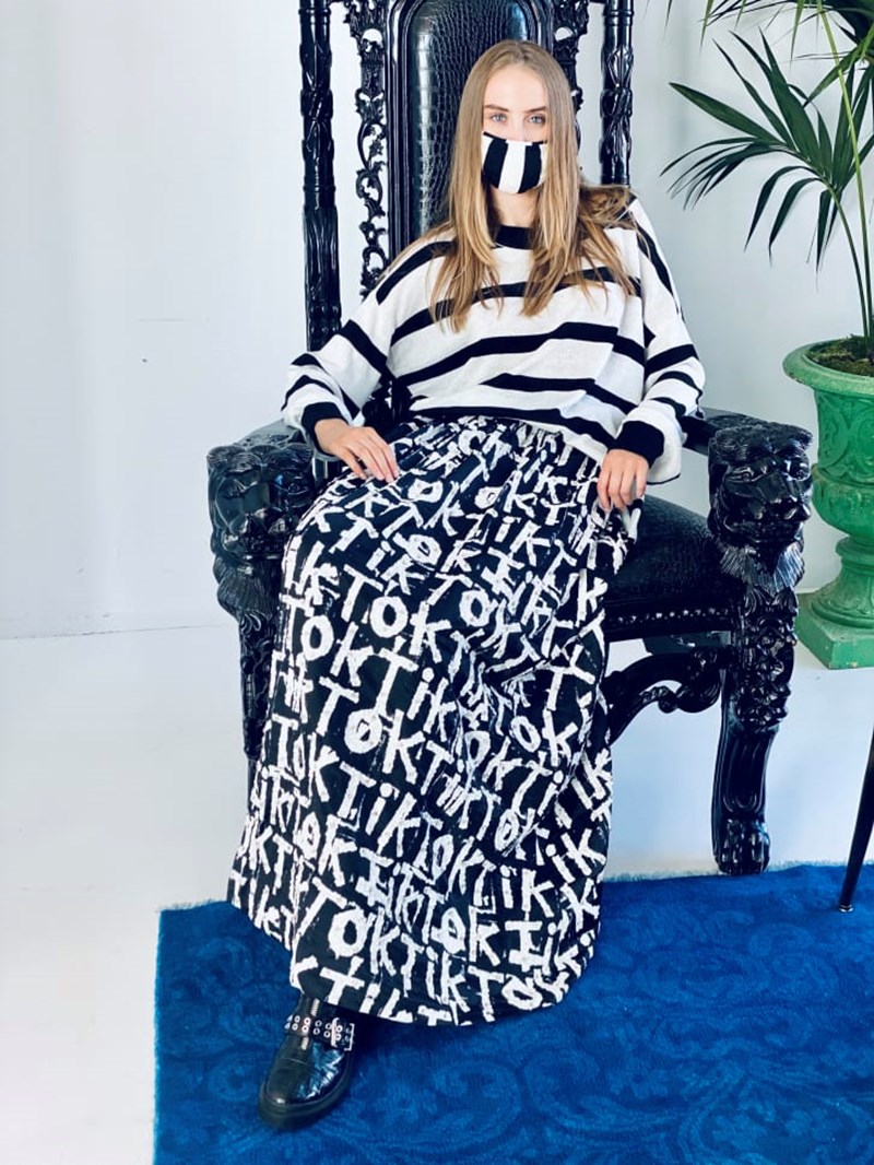 Alice + Olivia