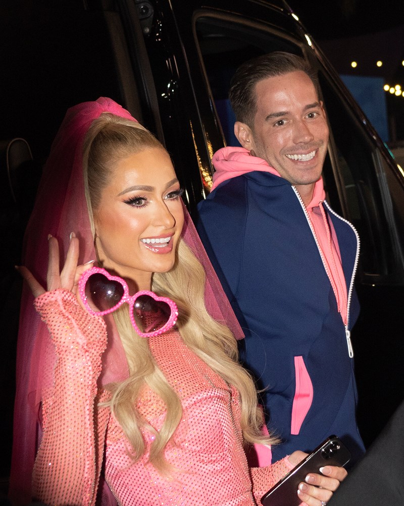 Paris Hilton - Carter Reum