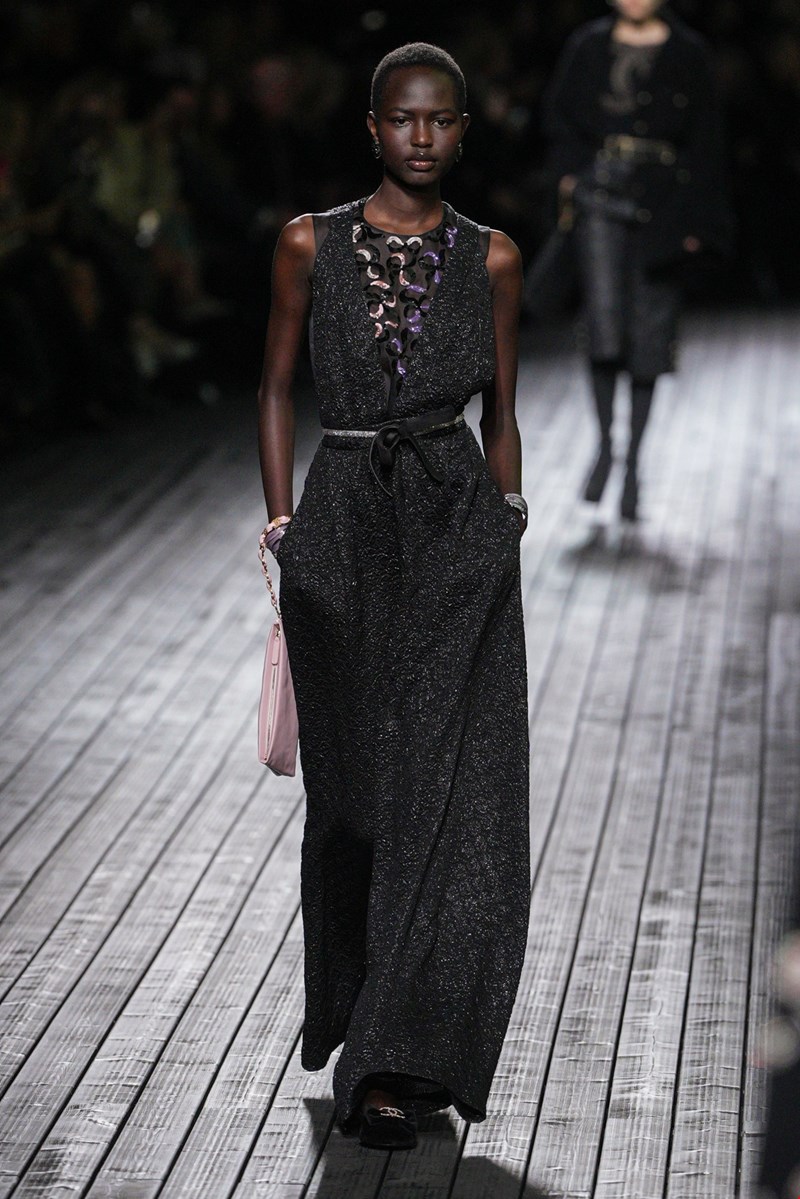Chanel F24