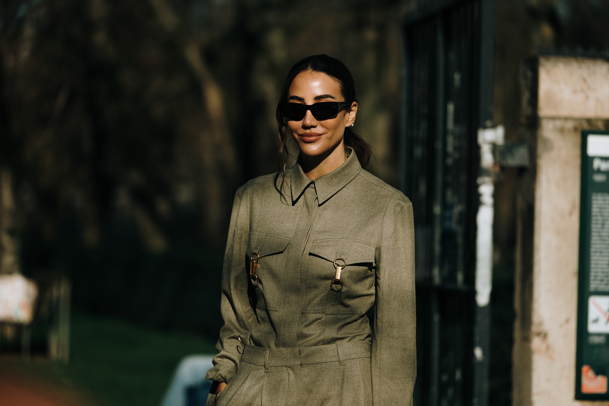 Πέντε στιλιστικά λάθη που υποβαθμίζουν ένα ανοιξιάτικο outfit - εικόνα 1