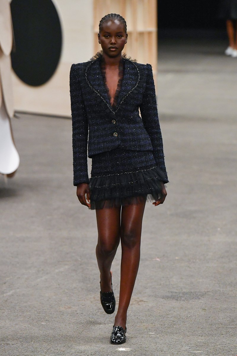 Chanel HC S23