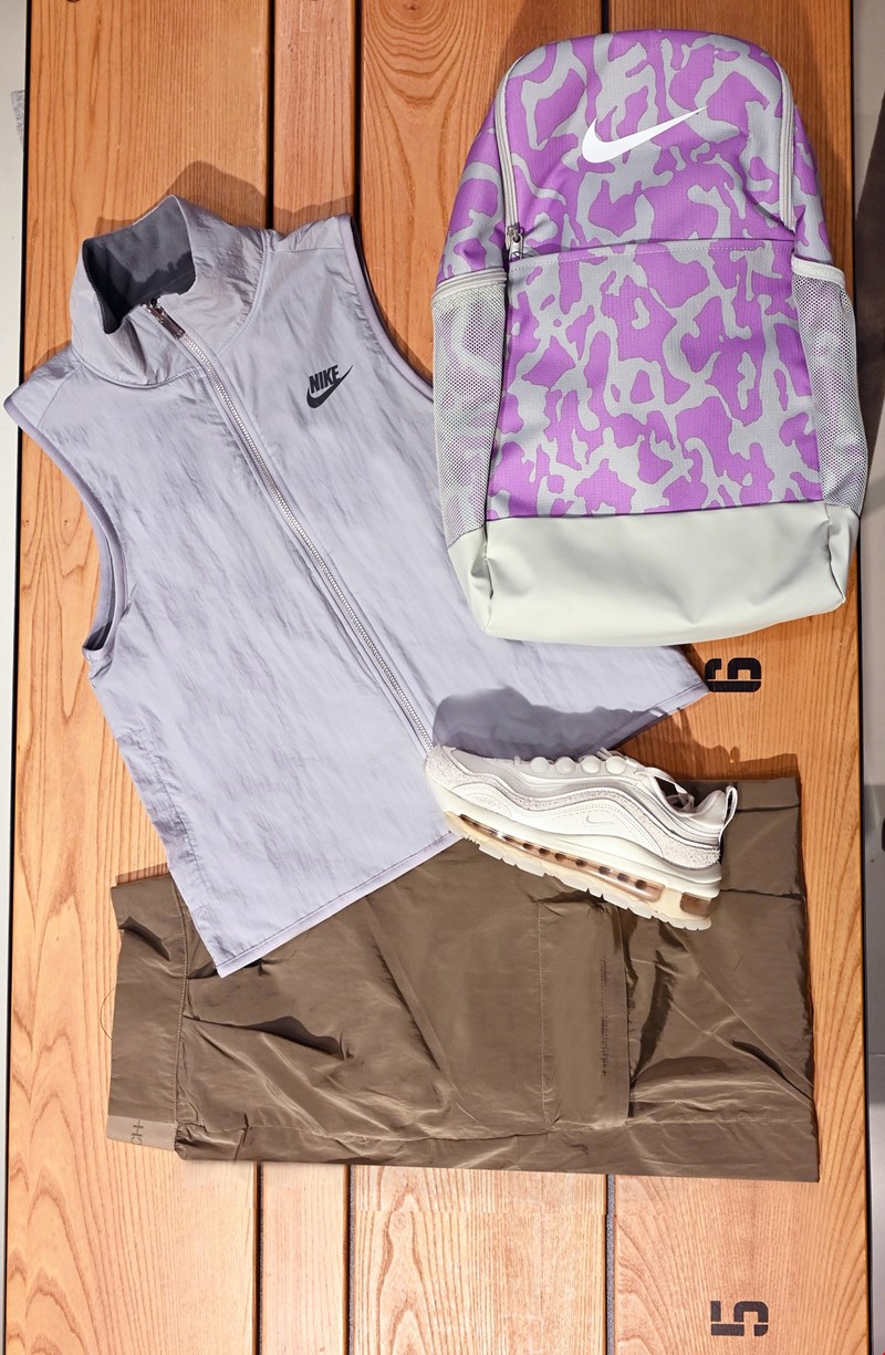 NIKE Mediterranean Cosmos