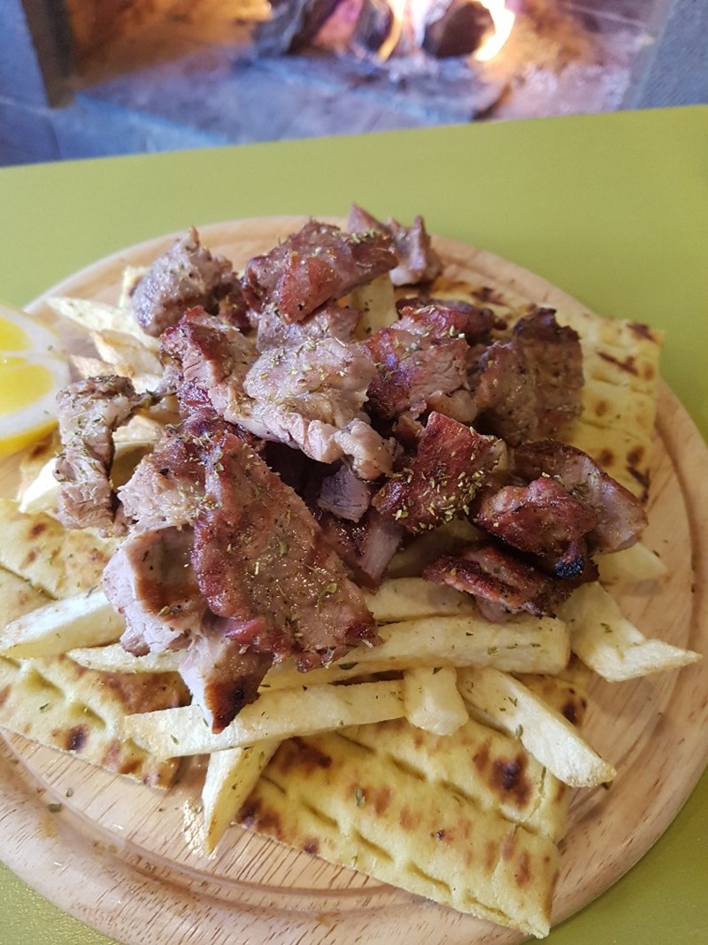 νικολας