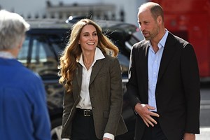 "Η Kate Middleton φοράει περούκα;": Ο πρώην κομμωτής της Diana τοποθετείται για το νέο ξανθό look της πριγκίπισσας - εικόνα 2