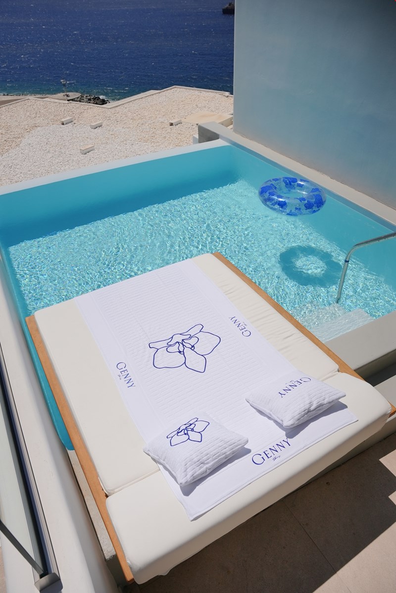 Genny Mykonos χ Cavo Tagoo