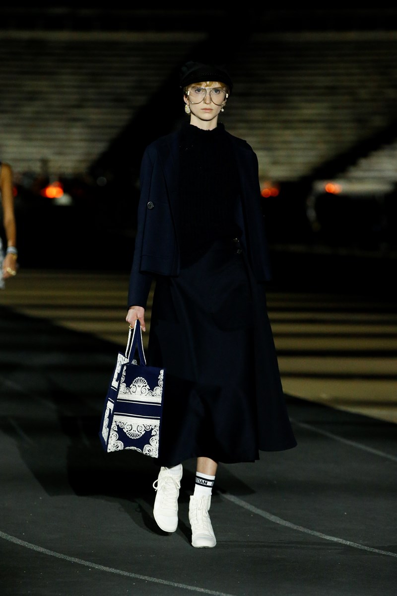 Dior Cruise 2022 Άρης Τζονευράκης