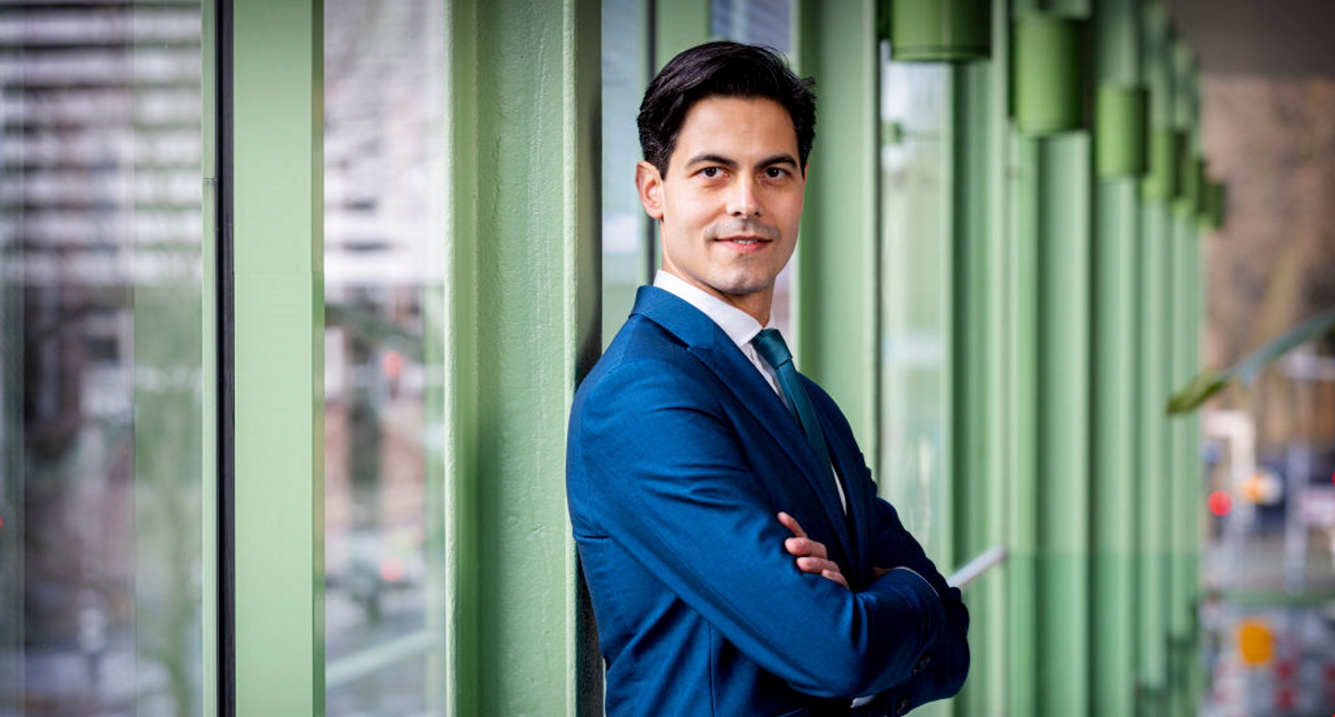 Aυτός είναι ο σύντροφος του Rob Jetten, του πρώτου ανοιχτά gay πρωθυπουργού της Ολλανδίας