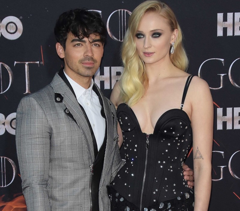 Sophie Turner -  Joe Jonas