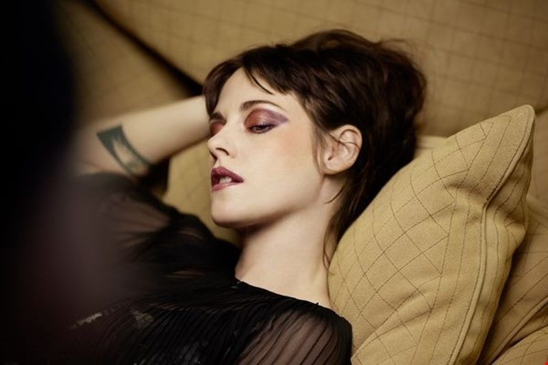 Η Kristen Stewart φοράει το πιο γοητευτικό make-up look της σεζόν
