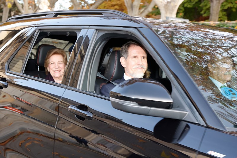 Άννα Μαρία, Marie Chantal και Παύλος Ντε Γκρες φτάνουν στο παλάτι El Pardo