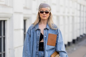 Η Τζένη Μπαλατσινού με το φόρεμα στο πιο δημοφιλές χρώμα της άνοιξης - εικόνα 4