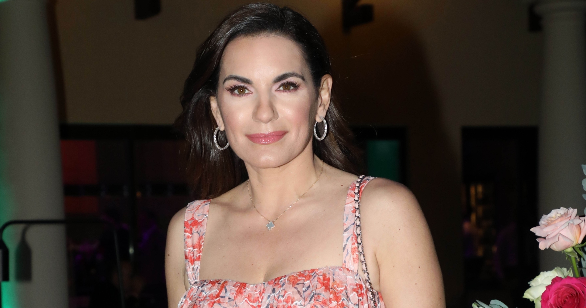 Όλγα Κεφαλογιάννη | Με sleek ponytail που μπορείς να δημιουργήσεις κι εσύ σε δεκάδες διαφορετικές περιστάσεις