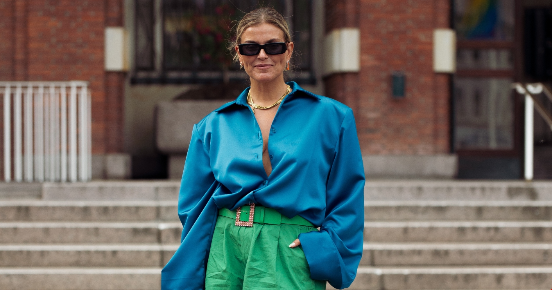 Αυτά είναι τα cover-ups που φορούν στην παραλία οι Γαλλίδες fashionistas - εικόνα 1