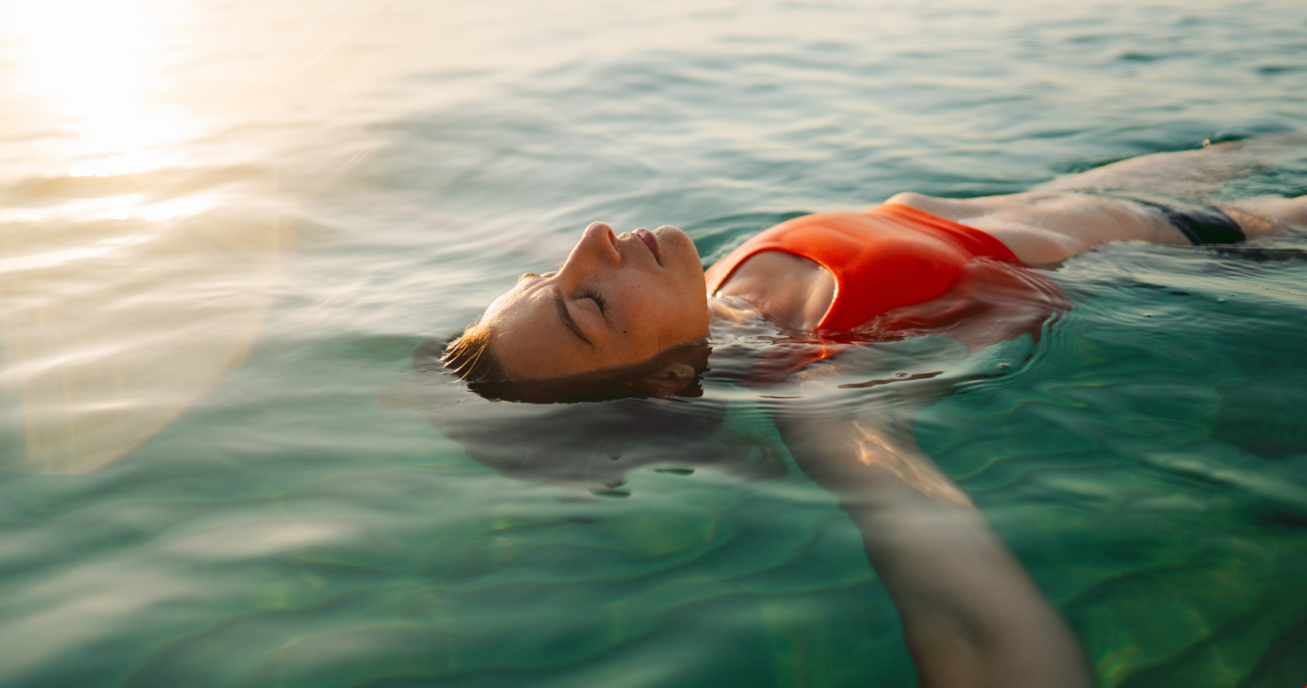 Τα καλύτερα αντηλιακά με χρώμα που θα αντικαταστήσουν το foundation αυτό το καλοκαίρι - εικόνα 1