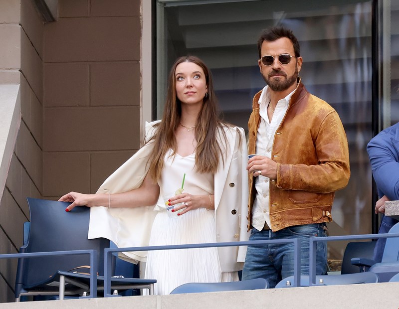 Justin Theroux και Nicole Brydon Bloom