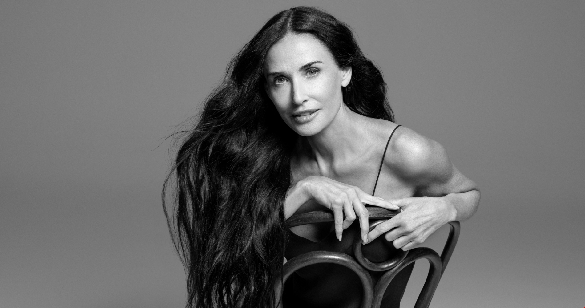Demi Moore | Έγινε η νέα Global Brand Ambassador της Kérastase στα 63 της χρόνια