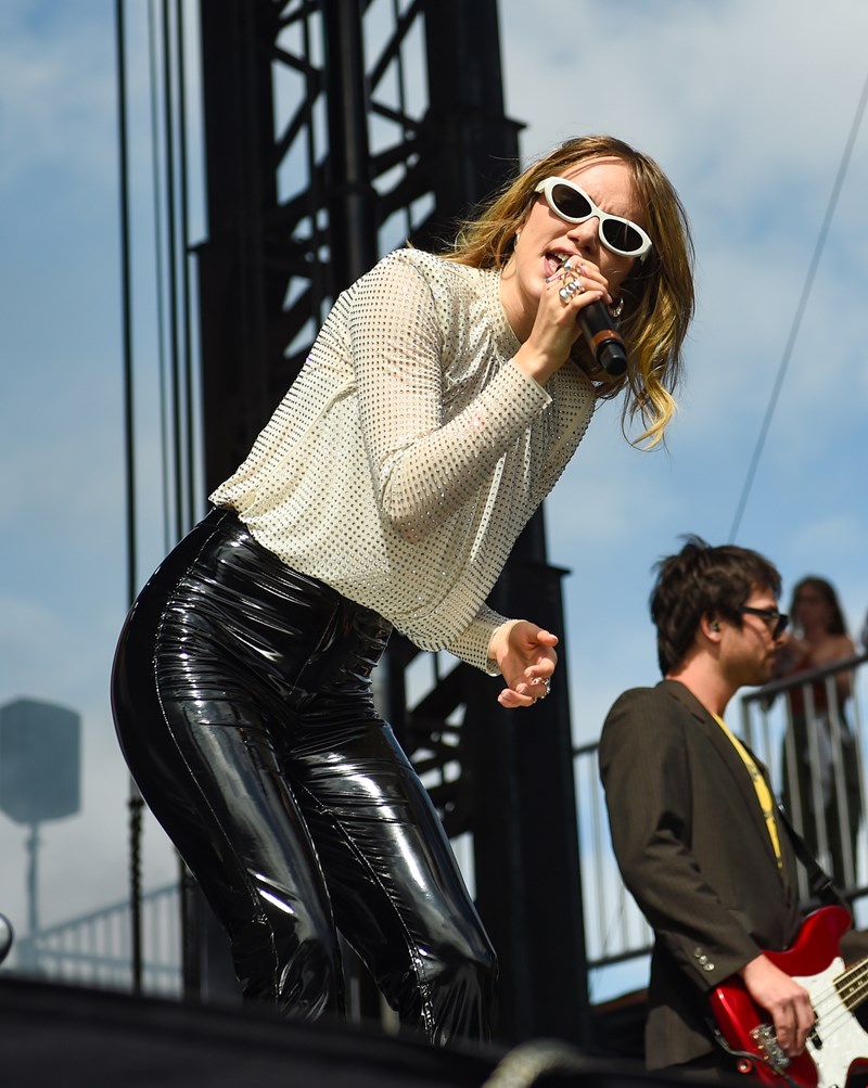 Suki Waterhouse