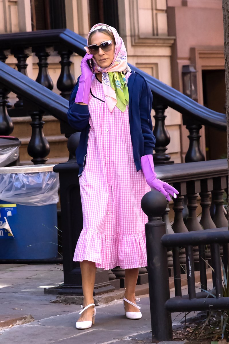 Sarah Jessica Parker as Carrie Bradshaw