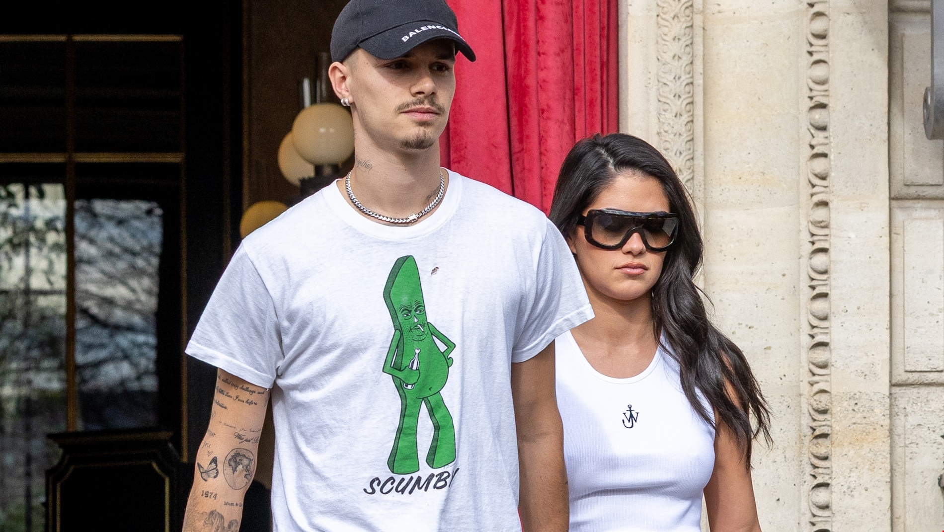 Ο Brooklyn Beckham κόβει κάθε επαφή με τους γονείς του, David και Victoria - εικόνα 1