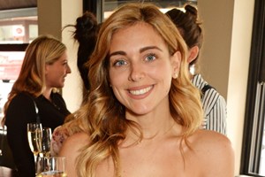 Όλγα Κεφαλογιάννη | Σπάνια δημόσια εμφάνιση με τη μητέρα της, Ελένη - εικόνα 1