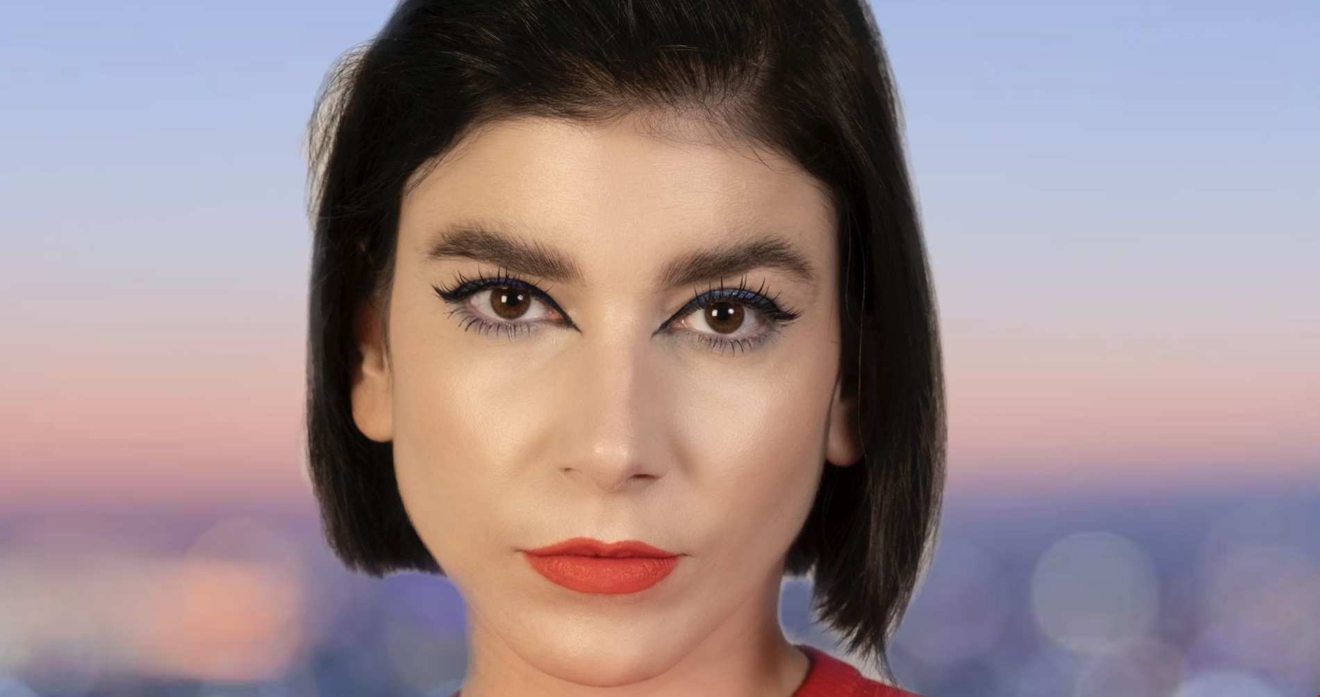 Ιζαμπέλλα Μπαλτσαβιά: "Στην Ελλάδα ακόμα κρύβουμε τις σερβιέτες μας. Είναι καιρός να αλλάξει αυτό" - εικόνα 3