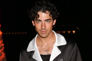 Οι κομψές εμφανίσεις των celebrities στα εγκαίνια του One&Only Aesthesis στην Αθηναϊκή Ριβιέρα - εικόνα 2