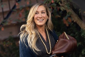 Sarah Jessica Parker | Με τον ενήλικο γιο της και τον σύζυγό της σε μία σημαντική στιγμή για την ίδια - εικόνα 1