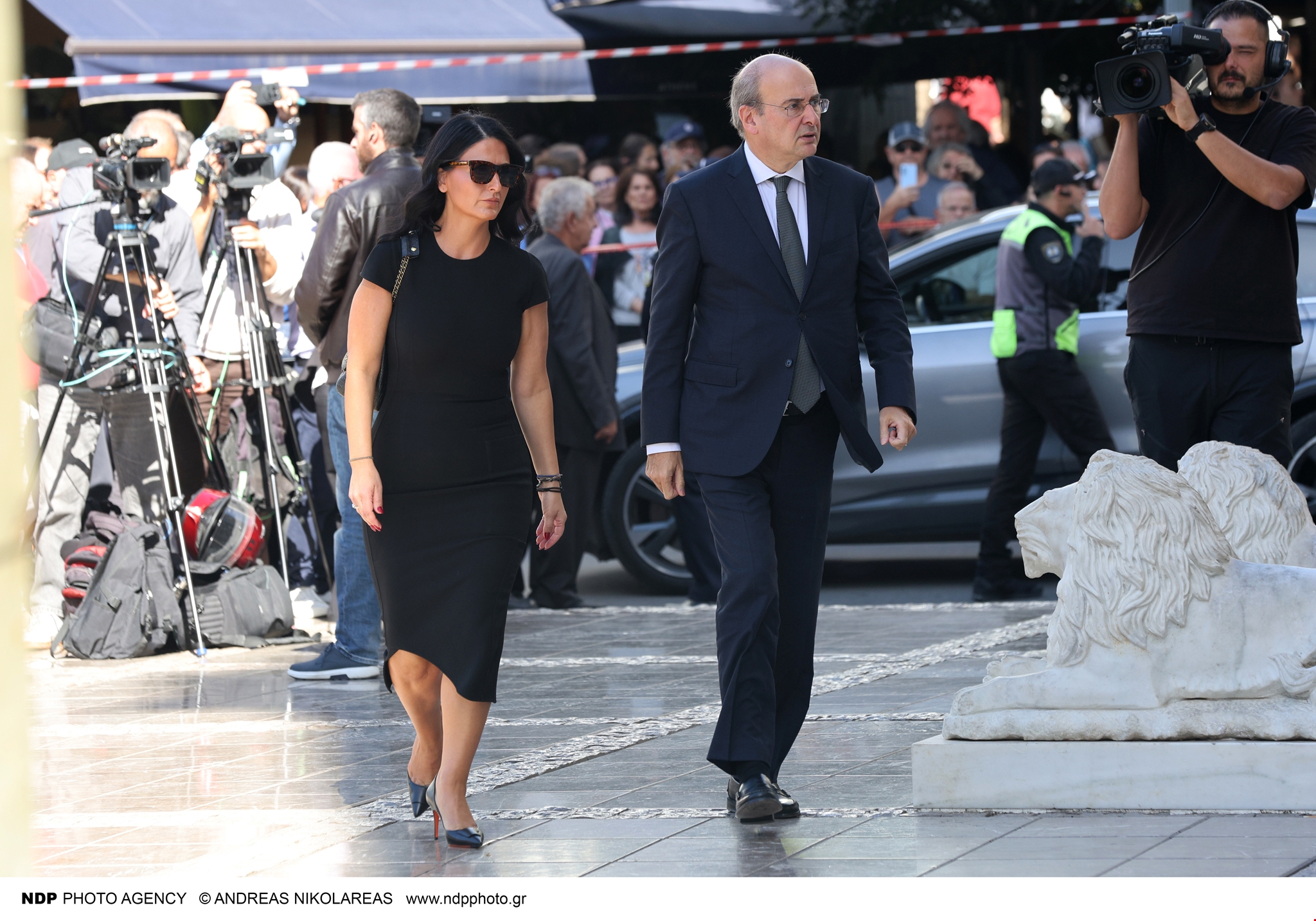 Ο Κωστής Χατζιδάκης με τη σύζυγό του, Πόπη Καλαϊτζή